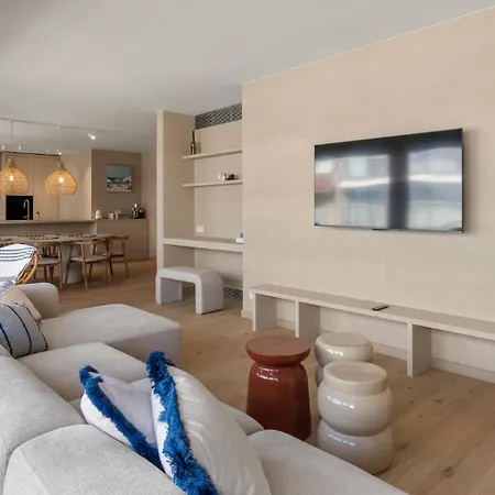 Stylish Renovated Near The Sea شقة ميدل كيرك