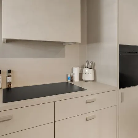 Appartement Stylish Renovated Near The Sea
