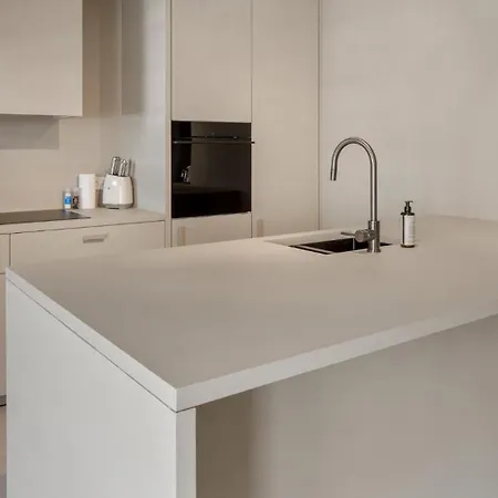 شقة Stylish Renovated Near The Sea