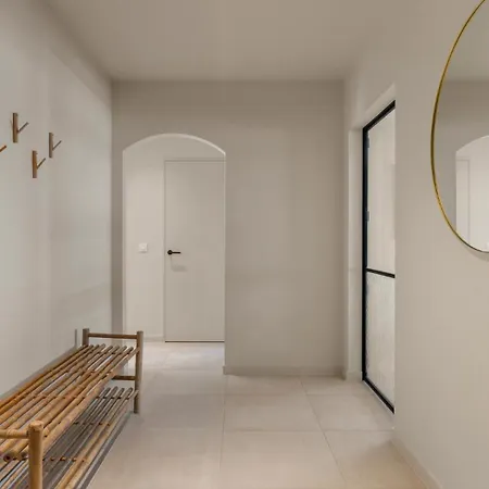 شقة Stylish Renovated Near The Sea ميدل كيرك